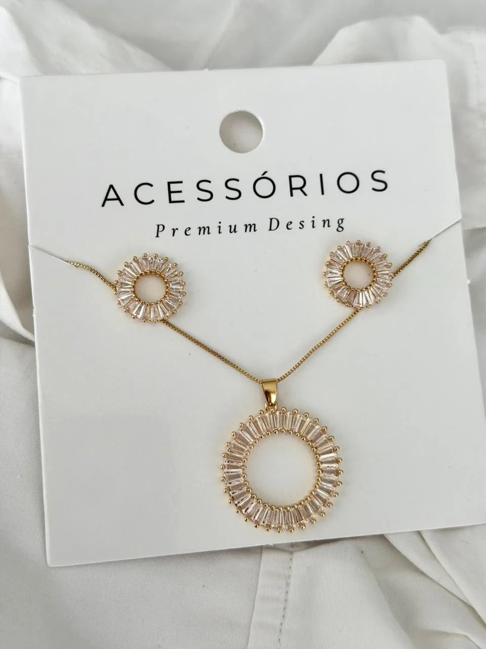 Conjunto Lis
